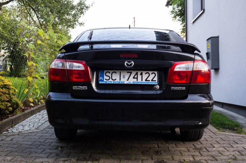 ox_mazda-626-exclusive-benzyna-20-2001