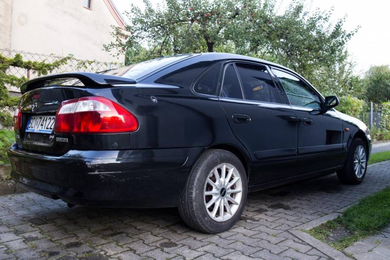 ox_mazda-626-exclusive-benzyna-20-2001