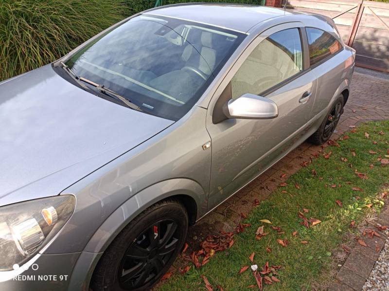 ox_opel-astra-h-gtc