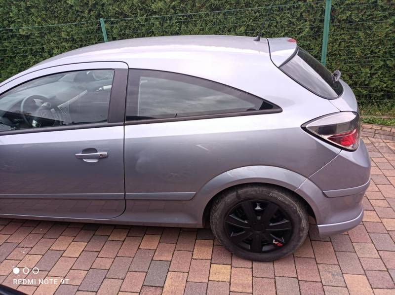 ox_opel-astra-h-gtc