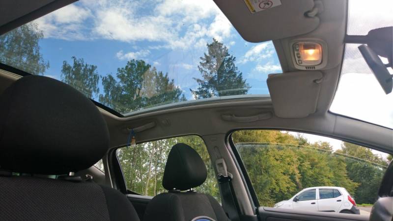 ox_sprzedam-peugeot-207-sw-kombi