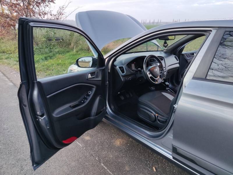 ox_hyundai-i20-yes-plus-niski-przebieg