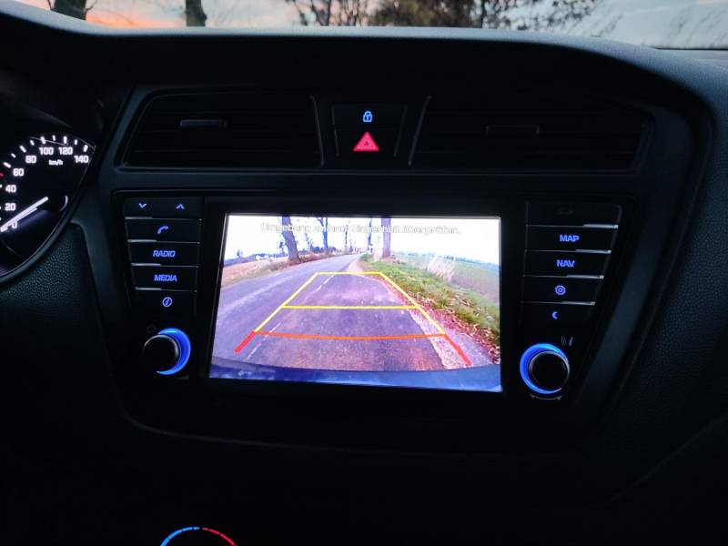 ox_hyundai-i20-yes-plus-niski-przebieg