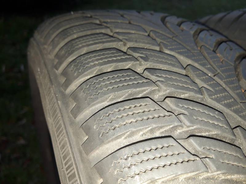 ox_opony-zimowe-195-65-15-nokian-2szt