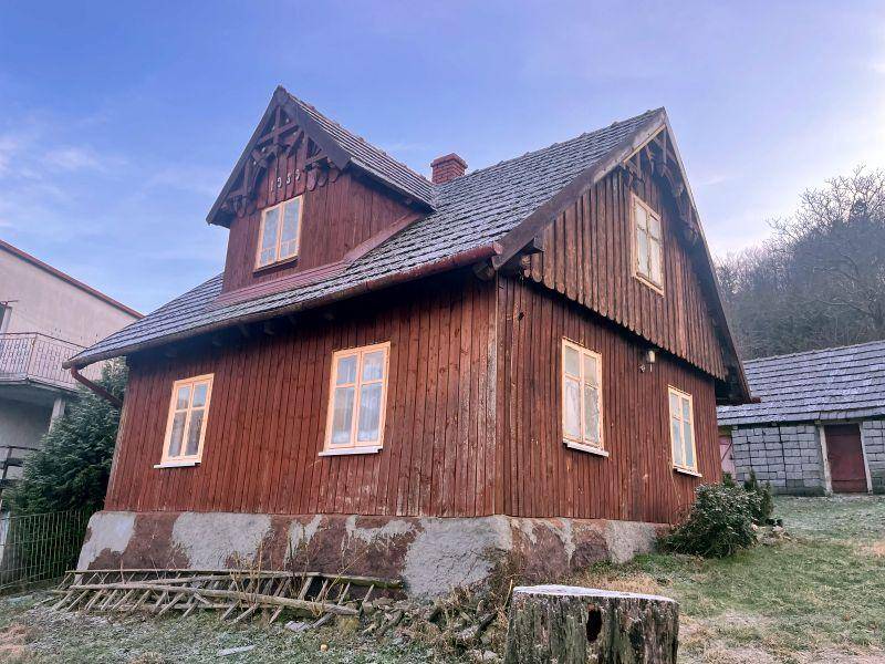 ox_ustron-drewniany-dom-z-1939-roku-dzialka-165h