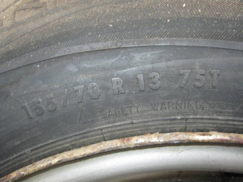 ox_kola-zimowe-vw-polo-15570r13-uniroyal-ms-plus6-opony-ladne