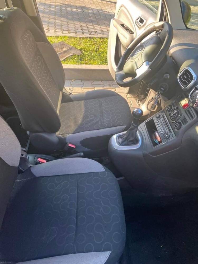 ox_sprzedam-citroen-c3-picasso