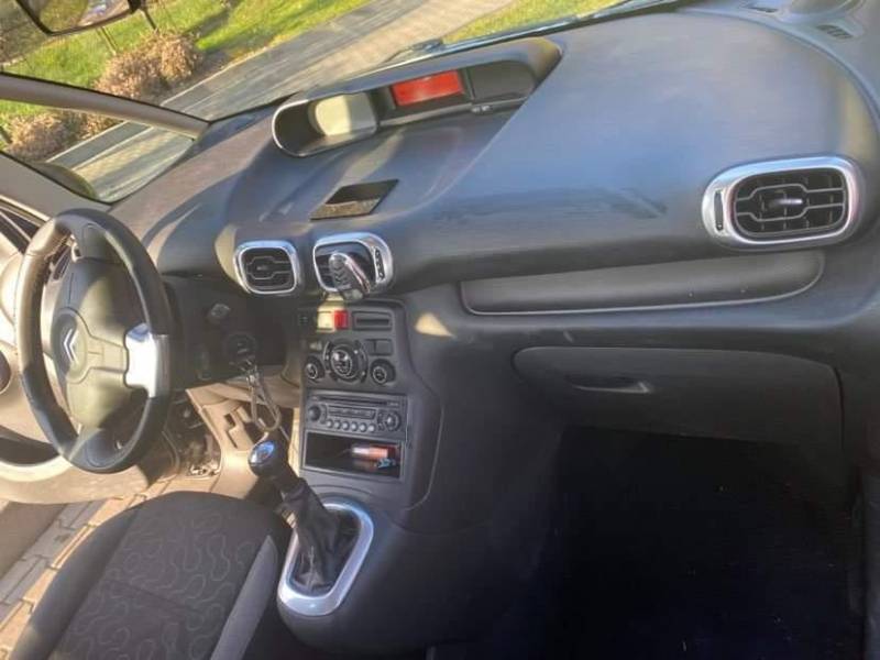 ox_sprzedam-citroen-c3-picasso