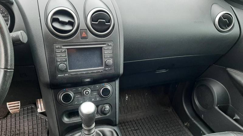 ox_nissan-qashqai-15dci