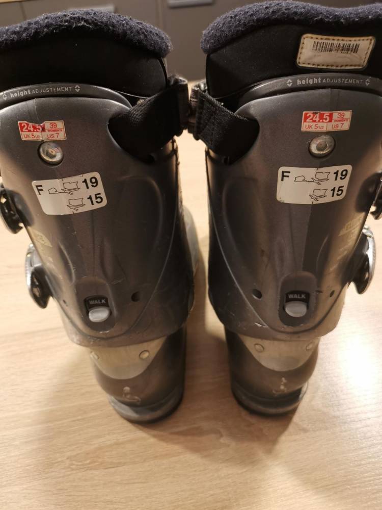 ox_sprzedam-buty-narciarskie-salomon-39