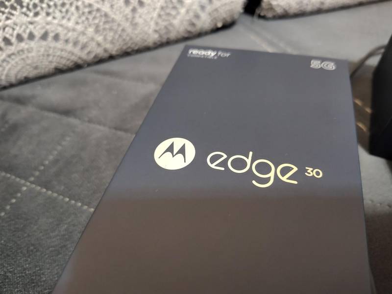 ox_motorola-edge-30-gwarancja