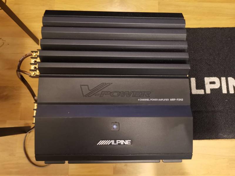 ox_alpine-subwoofer-type-d12-wzmacniacz-mrp-f242-swietne-car-audio