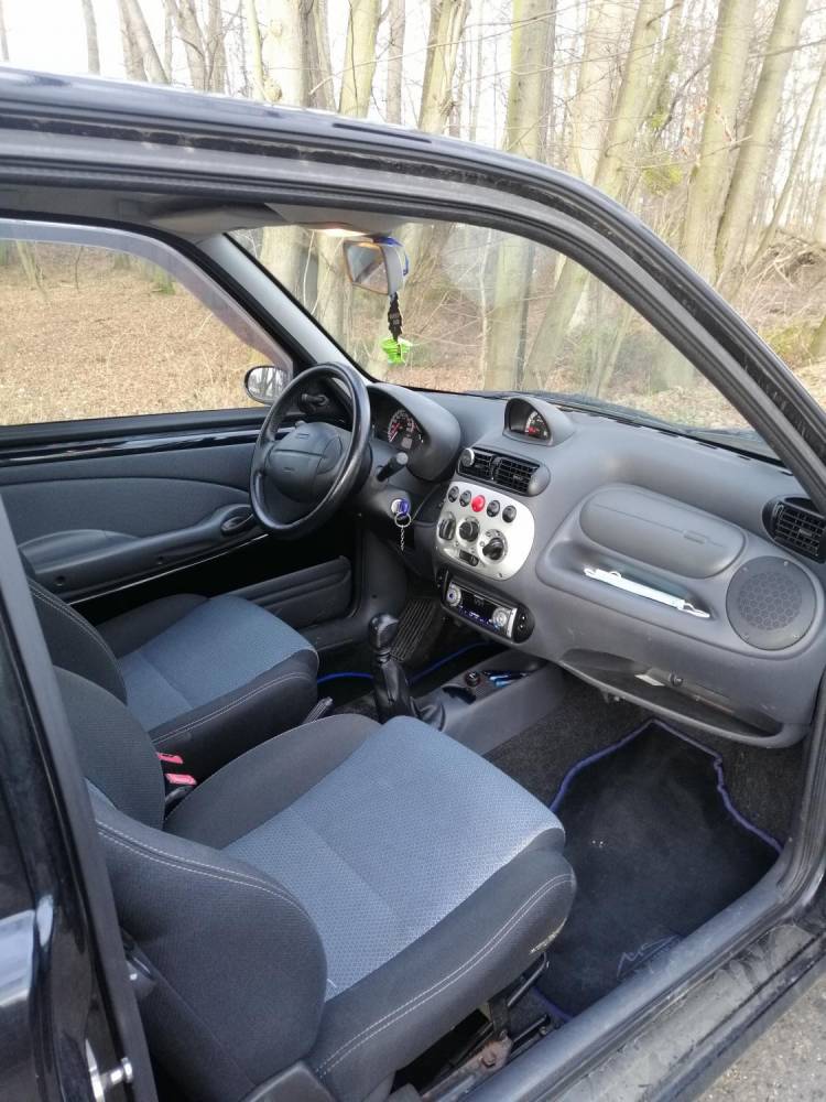 ox_fiat-seicento-sporting-11-2001r