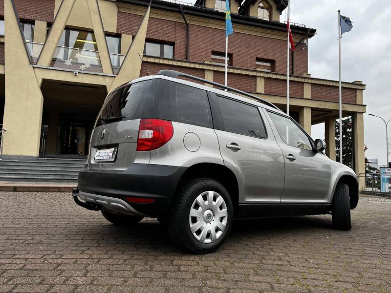 ox_skoda-yeti-tsi-2010-r18-4x4-160-km-z-domu-128-tyskm-stan-idealny