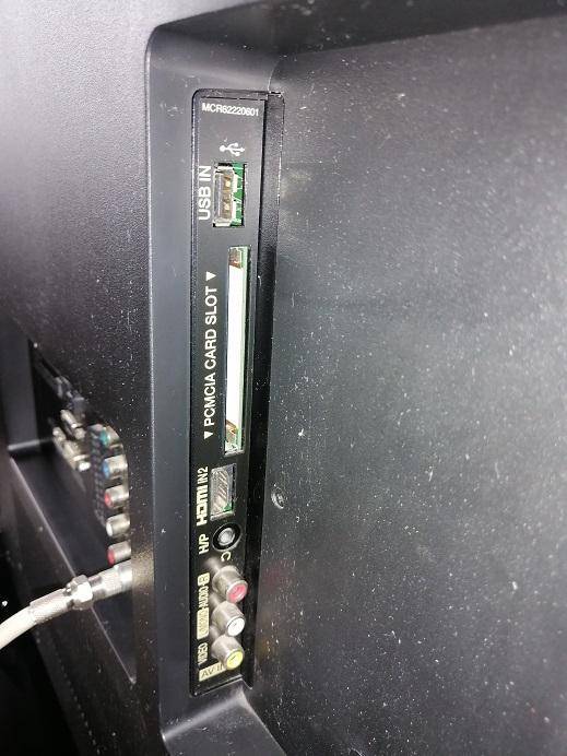 ox_telewizor-lg-lcd-42
