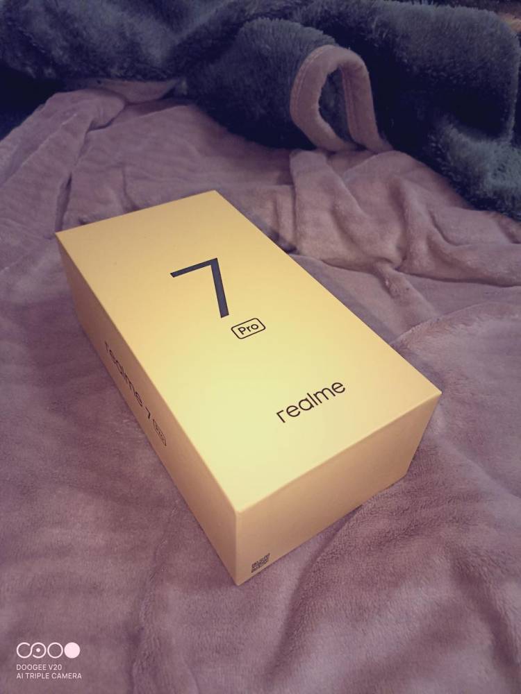 ox_telefon-realme-7-pro