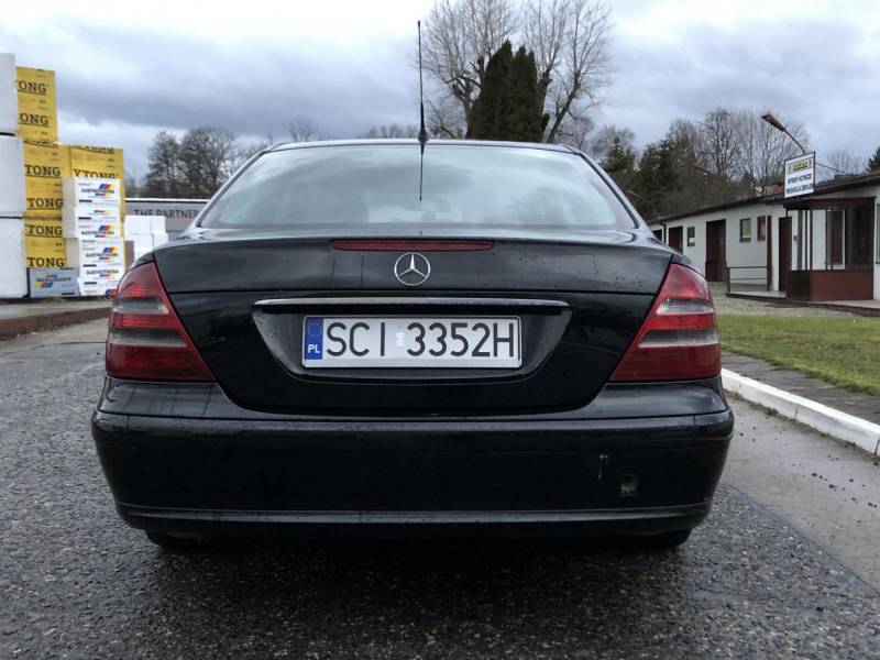 ox_mercedes-benz-w211-e200ngt-2004r-classic