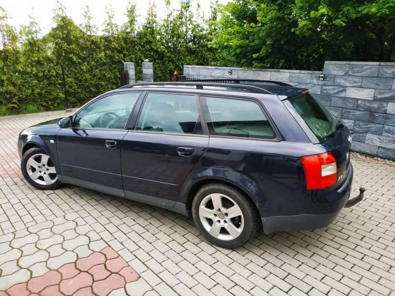 ox_sprzedam-audi-a4b6-19tdi-96kw-2001