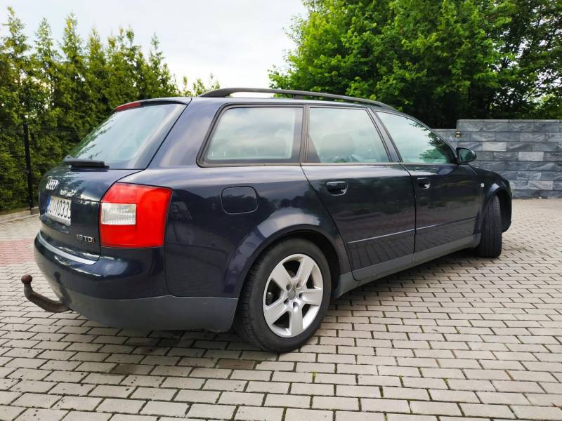 ox_sprzedam-audi-a4b6-19tdi-96kw-2001