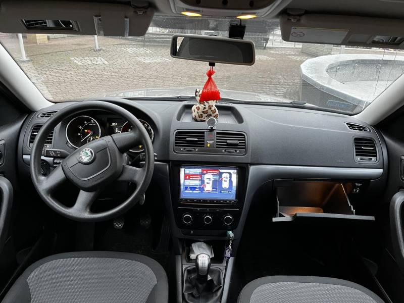 ox_skoda-yeti-tsi-18-4x4-160-km-niski-przebieg-prywatna-okazja-polecam