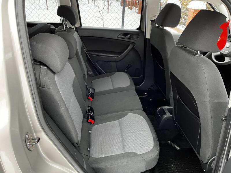 ox_skoda-yeti-18-benz-tsi-suv-4x4-160-km-doinwestowana-prywatna-z-domu