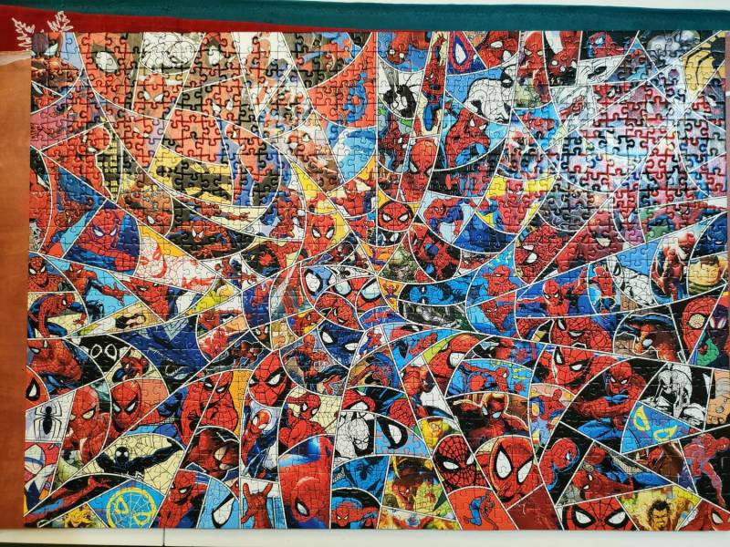 ox_puzzle-spiderman-1000el