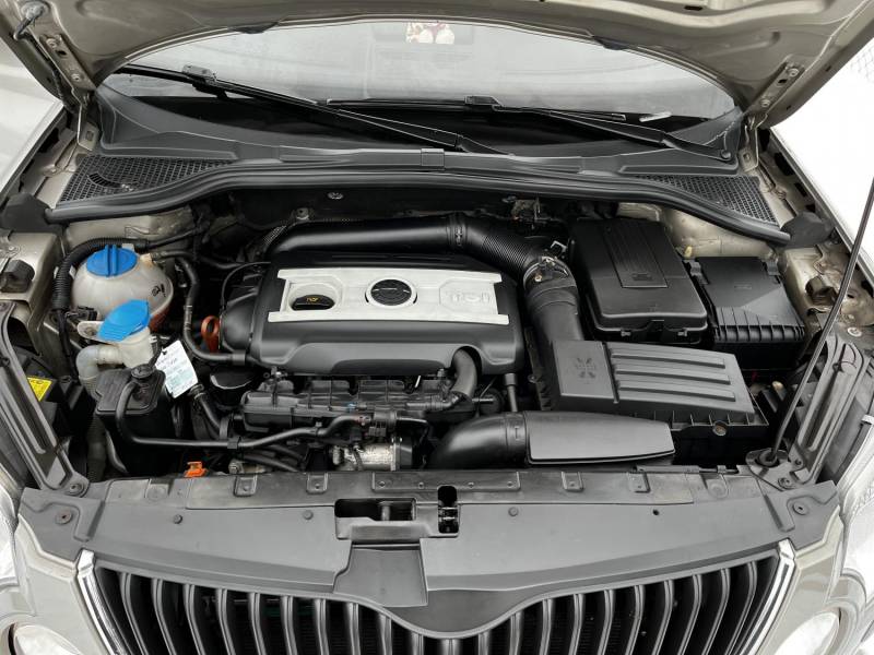 ox_skoda-yeti-2010-r-18-benz-tsi-suv-4x4-160-km-doinwestowana-z-domu
