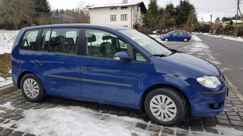 ox_volkswagen-touran-19-tdi-7-mio-osobowy