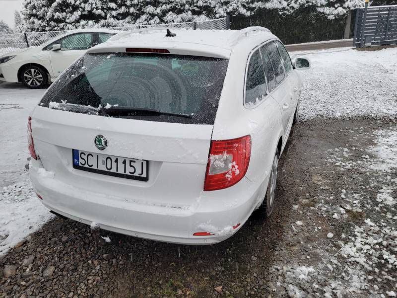 ox_skoda-superb-ii-kombi-4x4-20tdi-dsg-webasto