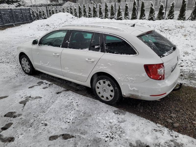 ox_skoda-superb-ii-kombi-4x4-20tdi-dsg-webasto