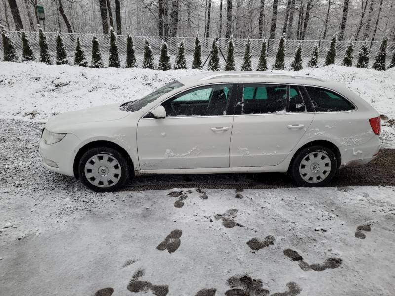 ox_skoda-superb-ii-kombi-4x4-20tdi-dsg-webasto