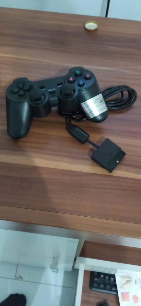 ox_sprzedam-playstation-2-z-padem-i-gra
