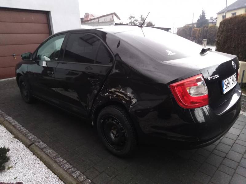 ox_skoda-rapid-2016r-sedan-12tsi-krajowy