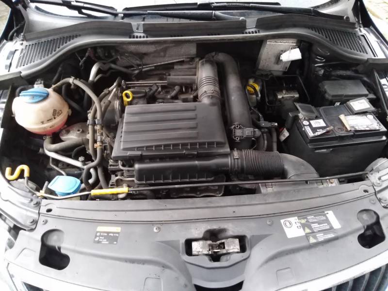 ox_skoda-rapid-2016r-sedan-12tsi-krajowy