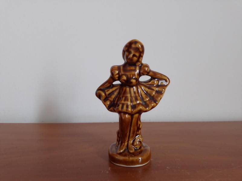 ox_figurka-baletnica-ceramiczna