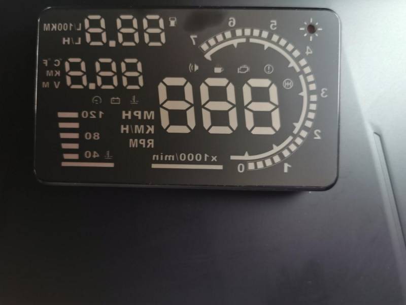 ox_doskonaly-wyswietlacz-projektor-led-lcd-hud-obd2-55-zegary-v-a8