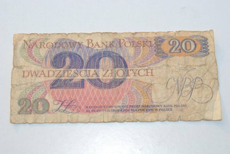 ox_stary-banknot-20-zlotych-traugutt-1982-antyk