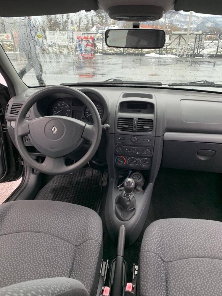 ox_renault-clio-12-benzyna-2009r-klima-radio-elszybyabs