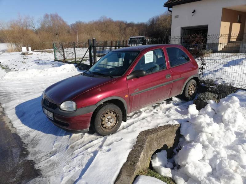 ox_opel-corsa