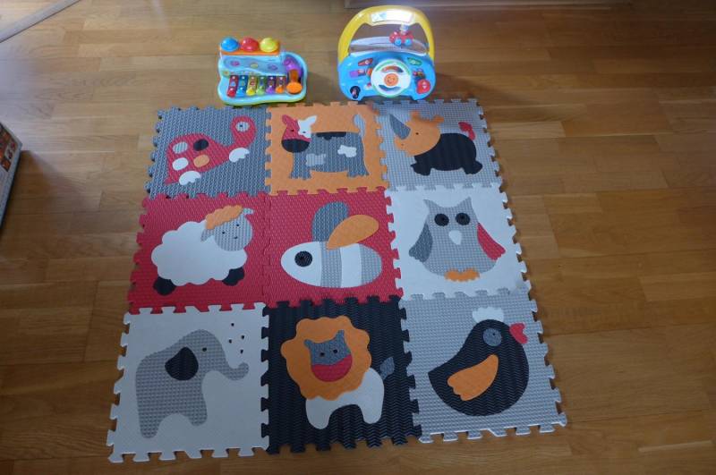 ox_interaktywna-kierownica-fisher-price-puzle-piankowe-oraz-cymbalki