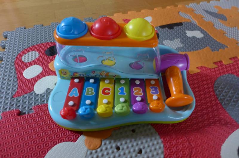 ox_interaktywna-kierownica-fisher-price-puzle-piankowe-oraz-cymbalki