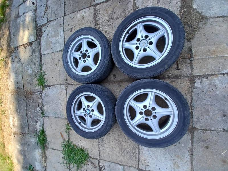 ox_felgi-bmw-16-5120-wraz-z-oponami-letnimi