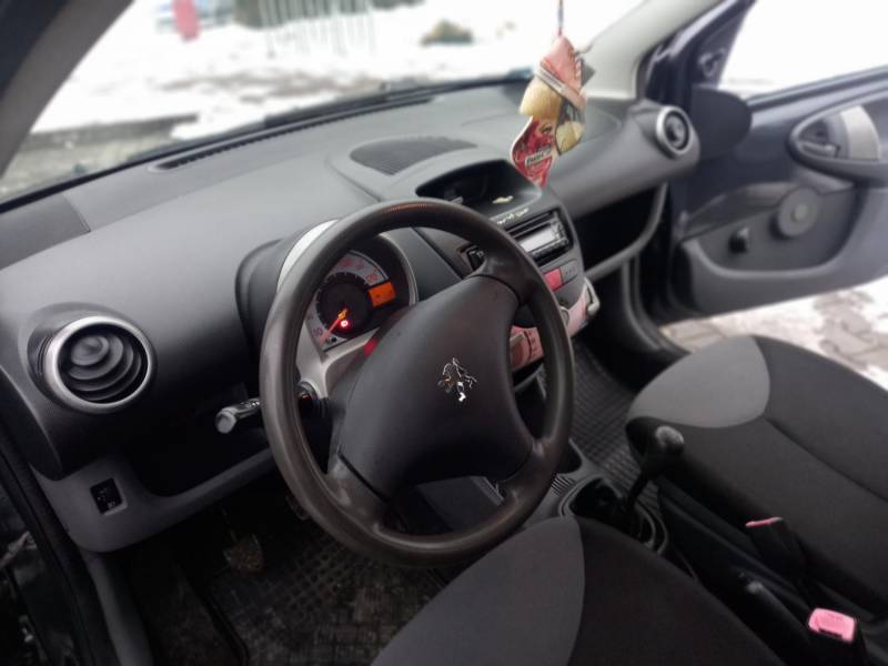 ox_peugeot-107
