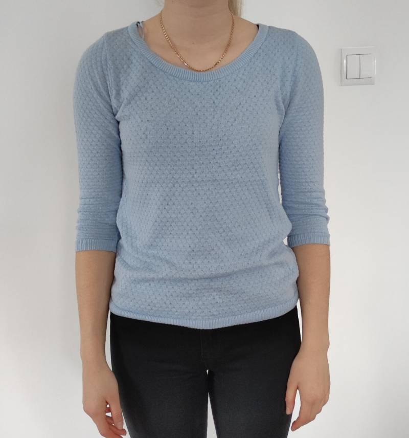 ox_sprzedam-swetrybluzkibluzy-rozm-sm