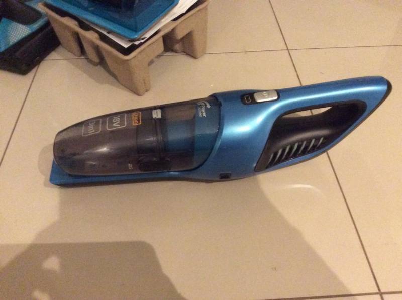 ox_odkurzacz-stojacy-philips-aqua-pro-bezprzewodowy