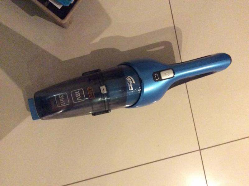 ox_odkurzacz-stojacy-philips-aqua-pro-bezprzewodowy