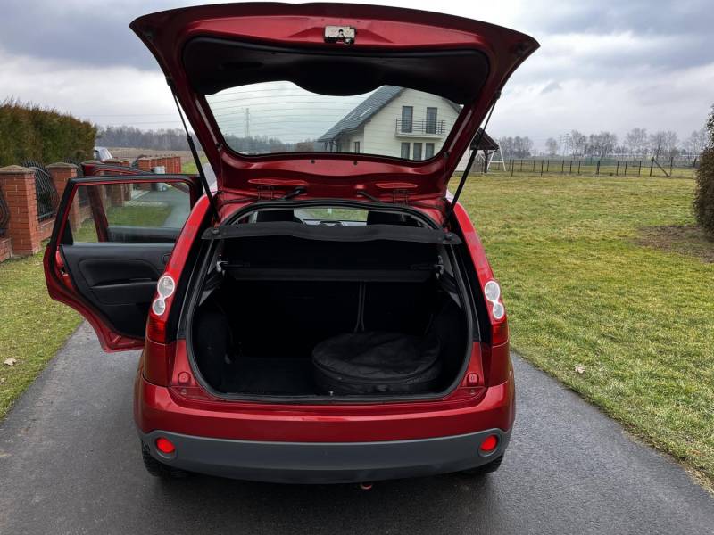 ox_ford-fiesta-14-16-v-80-km-lpg-z-5-z-2018-r-5-drzwi-prywatna-z-domu