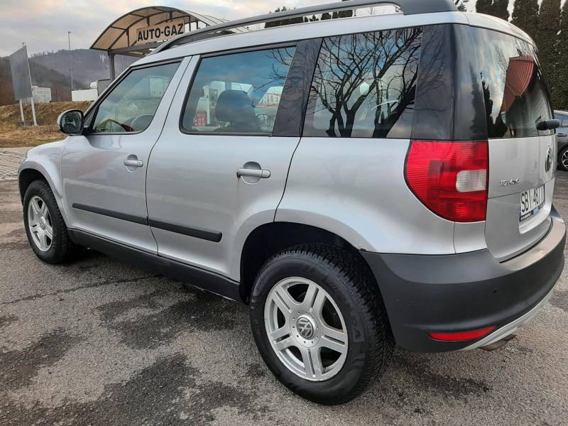 ox_skoda-yeti-20tdi-4x4-salon-polska-2009r