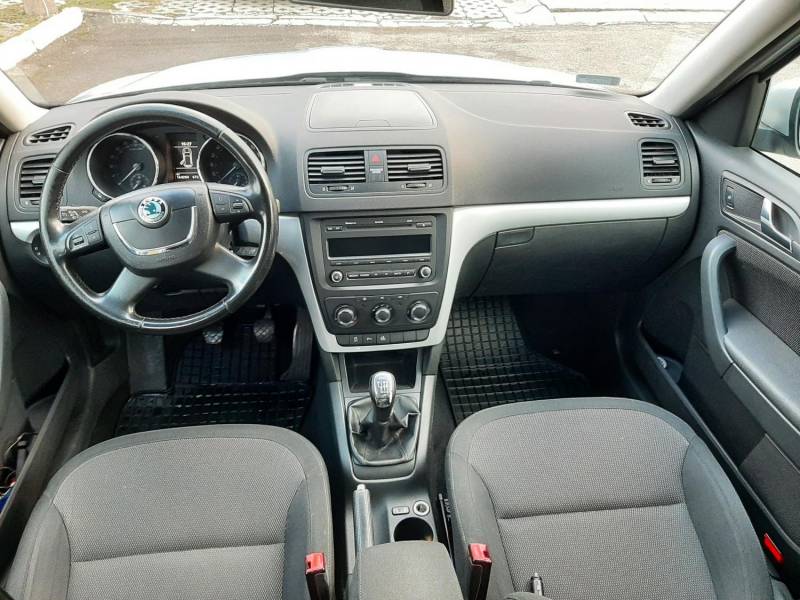 ox_skoda-yeti-20tdi-4x4-salon-polska-2009r