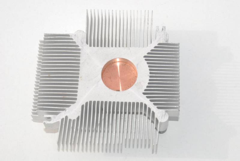 ox_radiator-xcpu-do-konsoli-xbox-360-slim-oryginalny